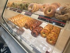 -HOT CRUSH趁热集合·现烤面包(环球港店)