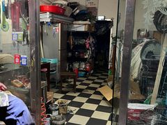 -肖氏修车行(严丰路店)