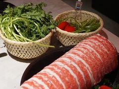 -芸山季·云南野生菌火锅(人民广场来福士店)