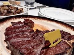 -Wolfgang’s Steakhouse 沃夫冈牛排馆(上海白玉兰广场店)