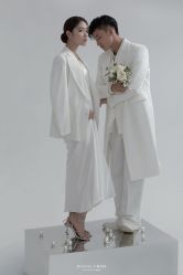 -挪娅婚纱摄影皇家会所