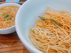 -蟹上黄·蟹黄面·江南糖水(人民广场店)