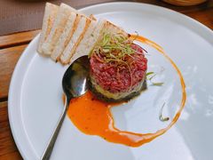 牛肉塔塔配牛油果黑橄榄酱-Solo(衡山路店)