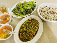 -牛山鹅乸饭(闸坡店)