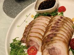 京城脆皮官府肘-四季小馆·地道北京小吃(广百店)