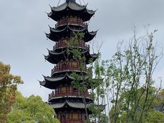 -龙华寺