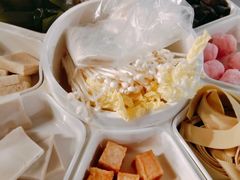 -鸡遇虾煲干锅火锅(小寨金莎店)