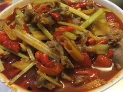 -独一佳老胡湘菜馆(矿山路店)