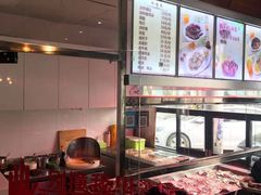 -万记麻辣烫国展总店