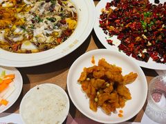 -椒爱水煮鱼川菜(CBD万达店)