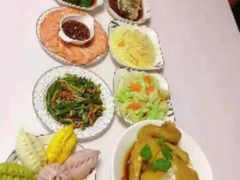 -臻爱住家月嫂育儿嫂(万达店)