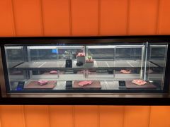 -左庭右院鲜牛肉火锅黑金店(陆家嘴中心店)
