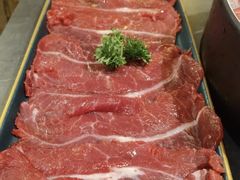 -牛村来人潮汕牛肉火锅(西单店)