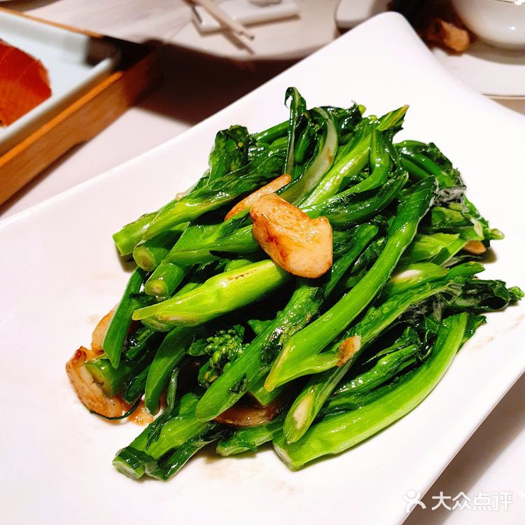 深圳美食｜超震撼的3D光影粤菜餐厅来了！既酷炫又高级