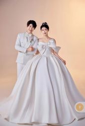 -乐派诗婚纱摄影