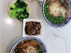 -伟记奥面馆(养育巷店)