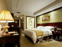 -维也纳酒店(桂林万象城火车站店)