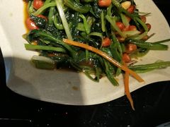 果仁菠菜-红京鱼(西坝河店)