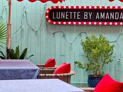 -弦月窗LUNETTE BY AMANDA(复兴路店)