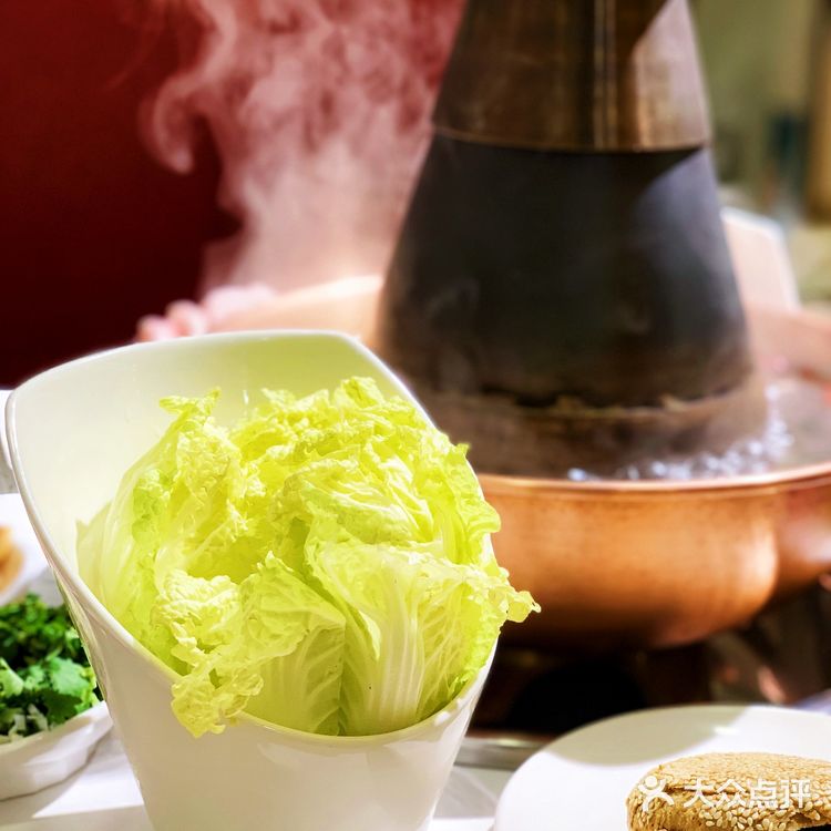 打卡超美味的铜锅涮肉!大口吃肉的幸福~