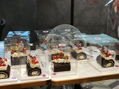 -Dough&Joe团憩(瑞虹天地月亮湾店)