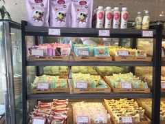 面包甜点陈列柜-御品轩(高新店)
