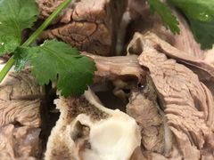 滩羊手抓肉-兰州-西固陈记牛肉面·烧烤(山阴路店)