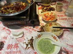 -耙吉吉川味小酒馆(本地人回头店)