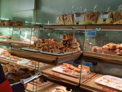 面包甜点陈列柜-新侨三宝乐面包店(崇文门店)