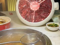 -左庭右院鲜牛肉火锅(浦江欢乐颂店)