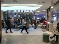 -奈雪的茶(亨特国际广场店)