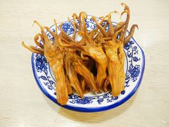 鸭舌头-兔爸私家小厨(新北万达店)