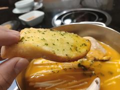-锅季·捞王旗下小火锅(虹桥火车站店)