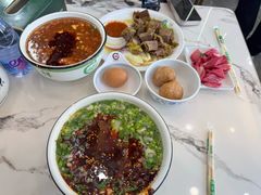 -伊穆祥牛肉面总店·清真