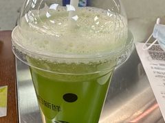 -每日新鲜水果吧(芮欧百货店)