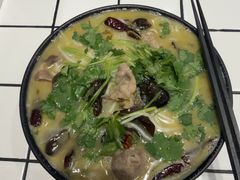 -肥汁米蘭香港米线(长宁来福士店)