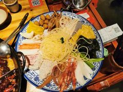 -周小明火锅(黑金冠社区店)