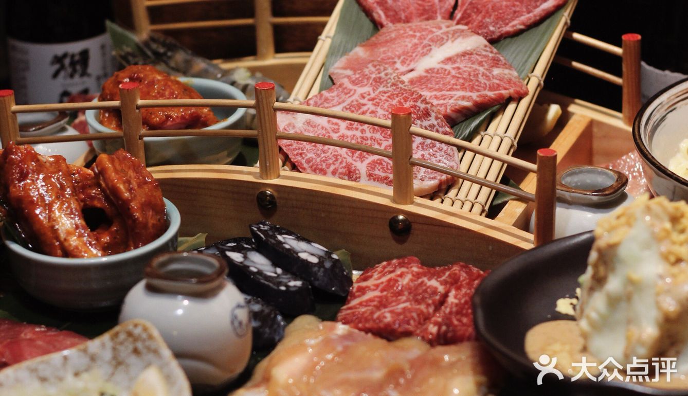 航海王主题烧肉屋|回深第一件事来吃烧肉啦！|情人节约会餐厅