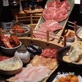 航海王主题烧肉屋|回深第一件事来吃烧肉啦！|情人节约会餐厅