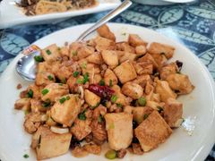 -瑞丰园庭院餐厅·白族传统家常菜