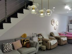 -Yolee雅妮容颜定制美睫·美甲