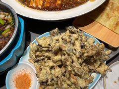 干炸小蘑菇-金手勺东北菜馆(大屯北路店)
