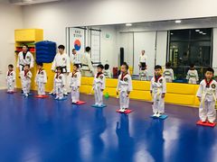-金载勋跆拳道场(玲东花园店)