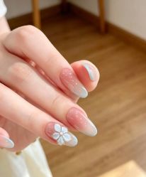 -桃色美甲沙龙
