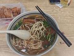 -小马牛肉面·牛骨熬制(南京博物院店)
