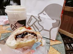 芋泥布蕾包包-喜茶(北京五棵松华熙店)