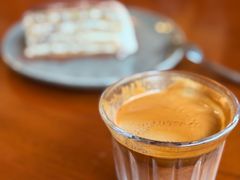 -Be Lived Cafe比例咖啡(摩天轮店)
