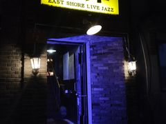 -东岸Cafe 爵士俱乐部