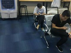 -Apple Store苹果手机电脑售后维修中心(浦东店)