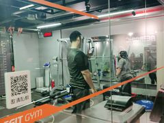 -乐刻运动健身精品馆(览秀城店)